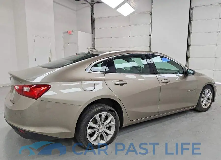 1G1ZD5ST1PF132359# 3
