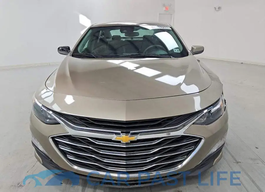 1G1ZD5ST1PF132359# 5