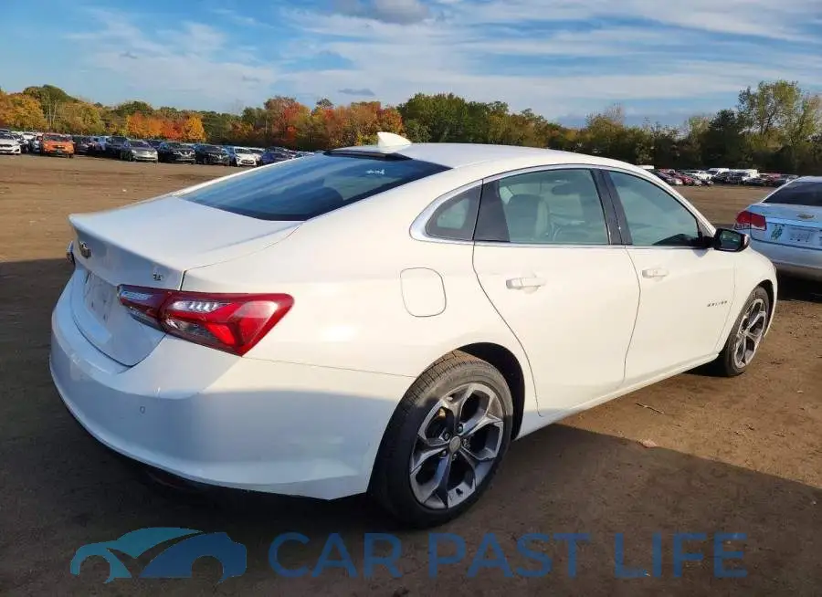 1G1ZD5ST2MF089940# 3