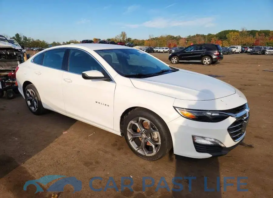 1G1ZD5ST2MF089940# 4