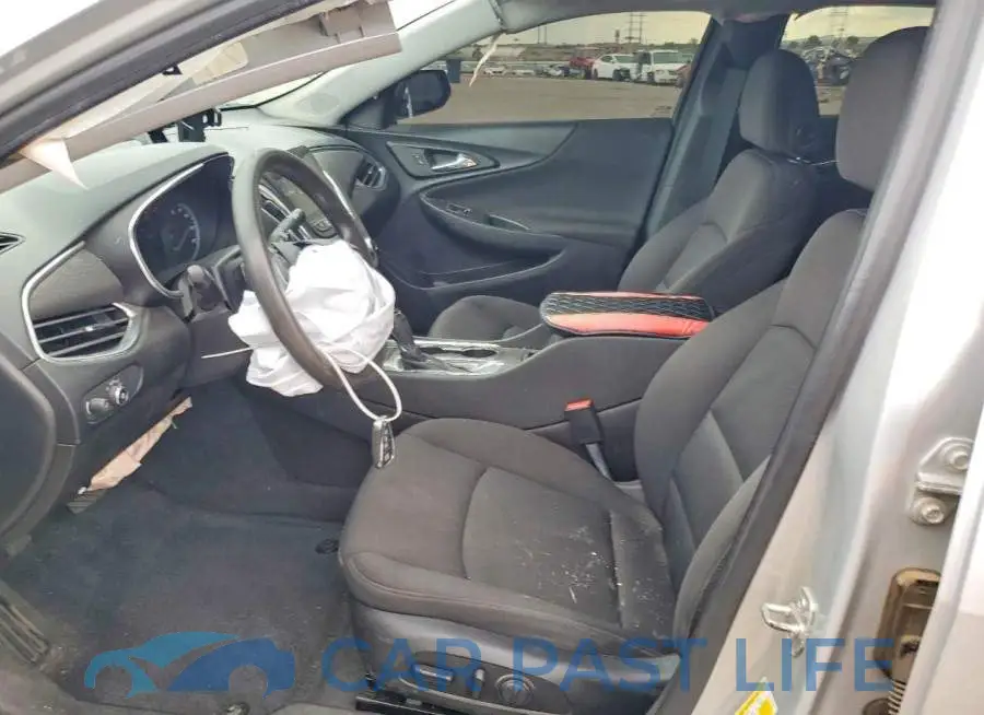 1G1ZD5ST3KF143288# 7