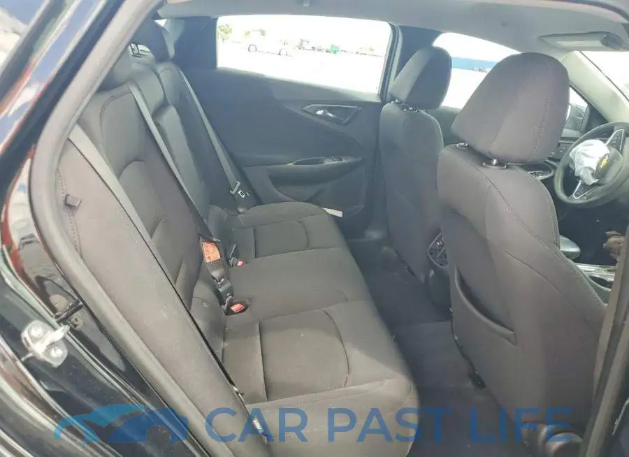 1G1ZD5ST3PF226596# 10