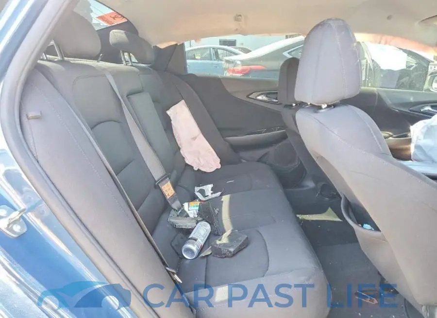 1G1ZD5ST5RF250689# 10