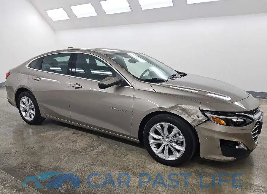 1G1ZD5ST6RF210413# 4