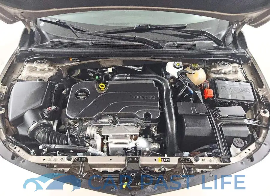 1G1ZD5ST6RF210413# 11