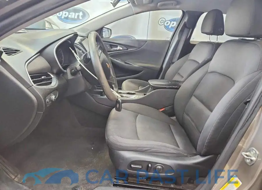 1G1ZD5ST7LF110392# 7