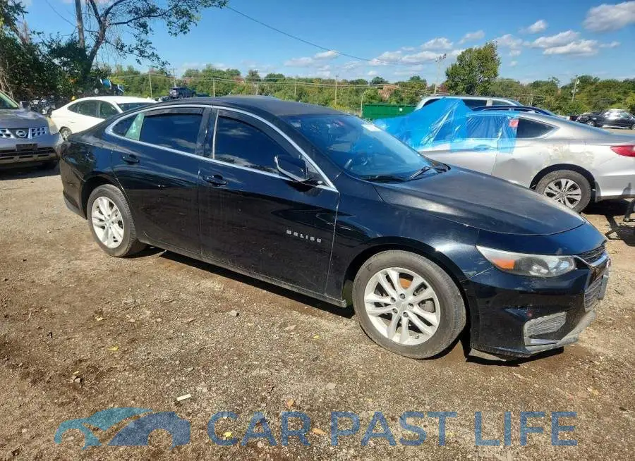 1G1ZD5ST8JF123617# 4