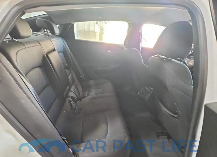 1G1ZD5ST9PF175380# 10