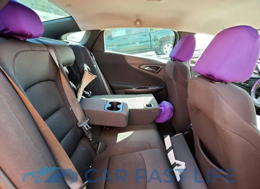 1G1ZD5ST9PF225632# 10