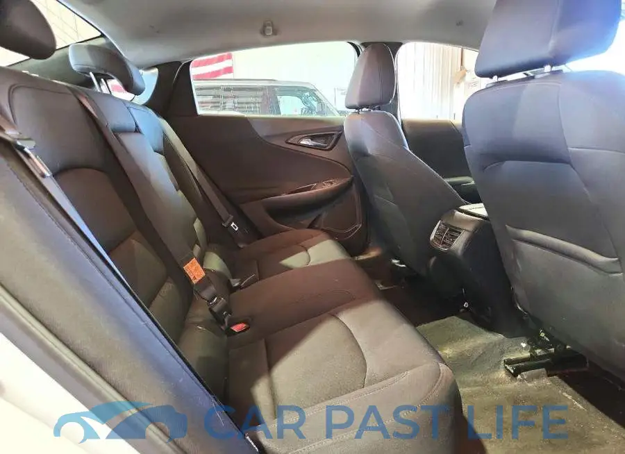 1G1ZD5STXPF181835# 10