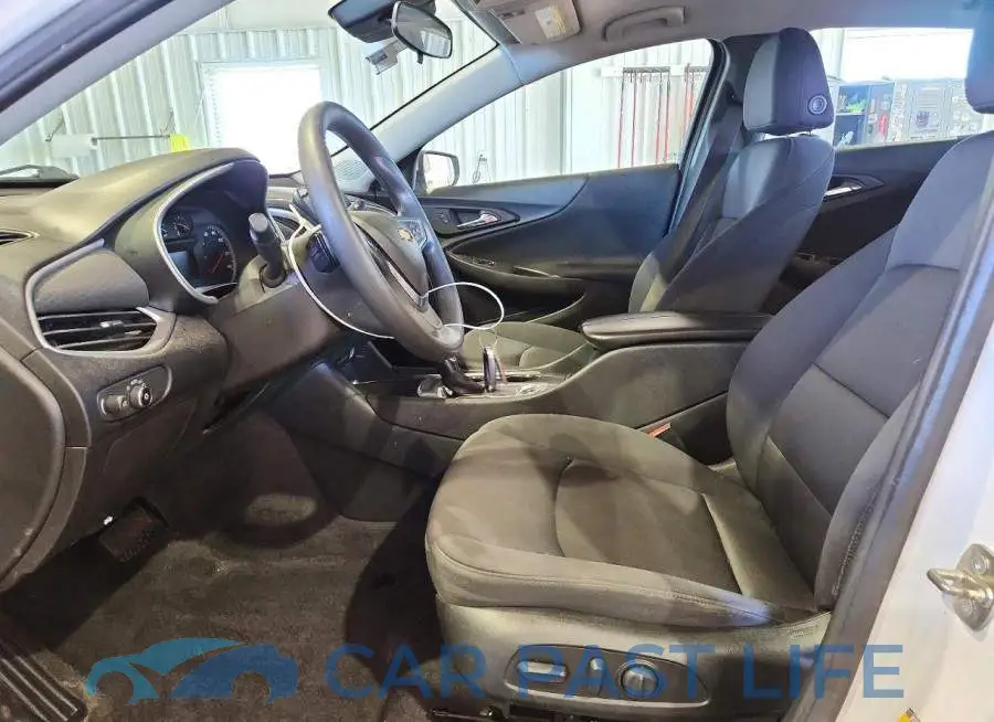 1G1ZD5STXPF181835# 7