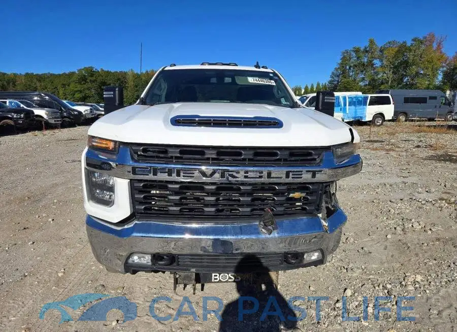 2GC4YTEY8P1713138# 5