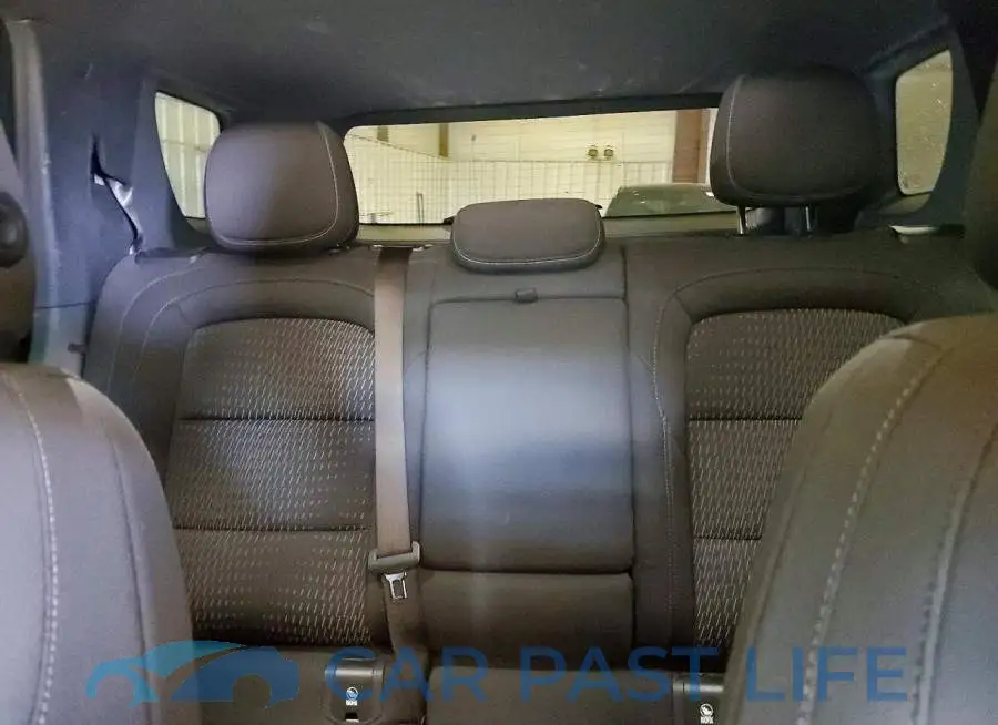 3GNAXHEG8SL118850# 10