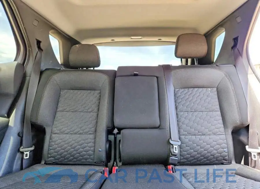 3GNAXLEX7LL209922# 10