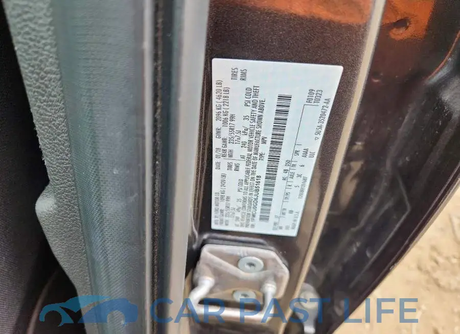 1FMCU0GD6JUB51618# 13