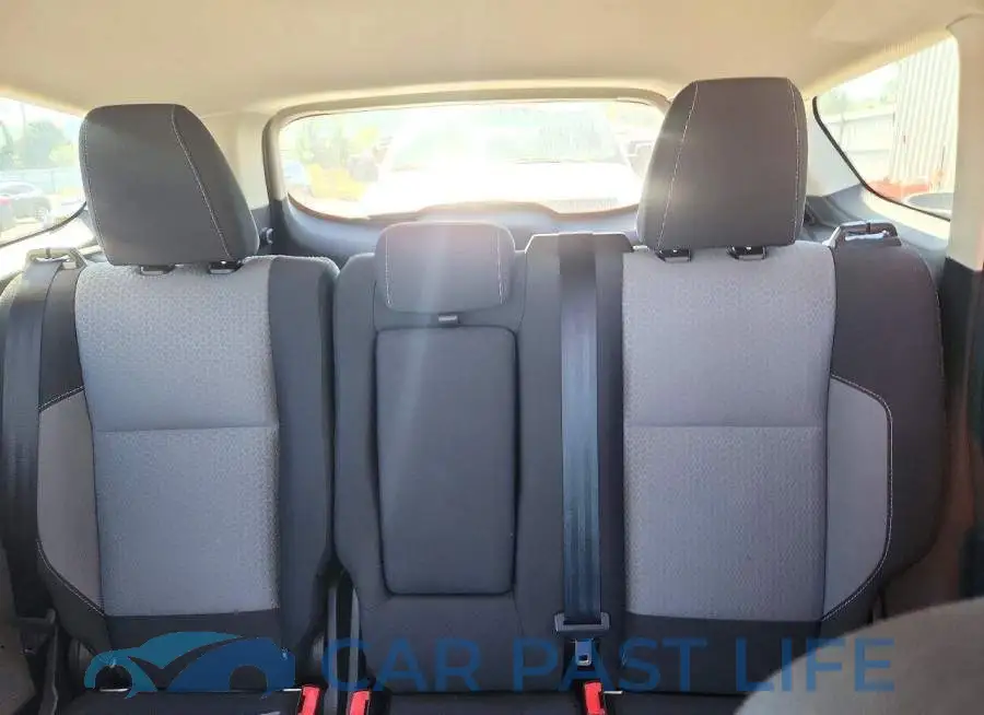 1FMCU9GD4KUA70154# 10