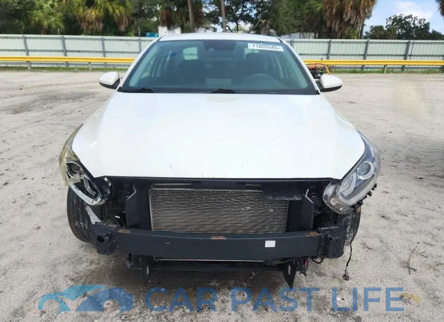 3KPF24AD5ME312762# 5