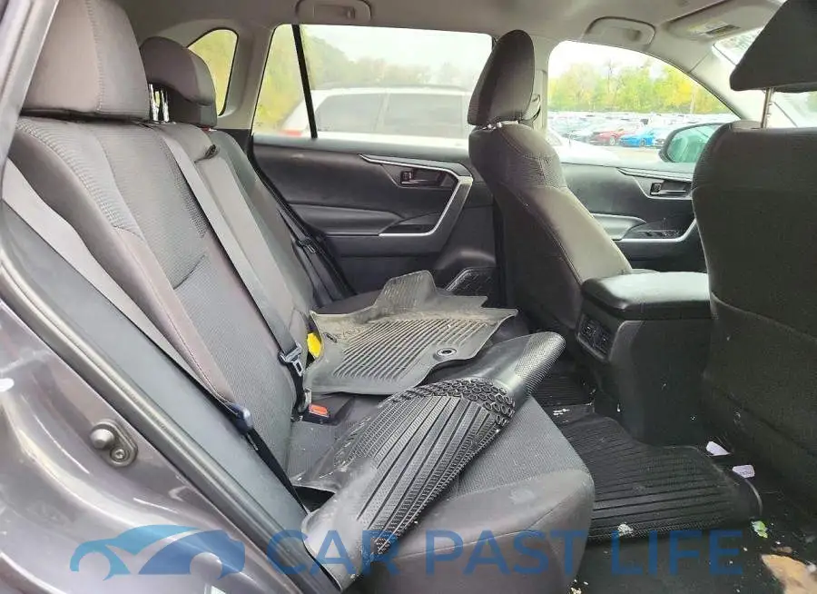 2T3F1RFV3PW363333# 10