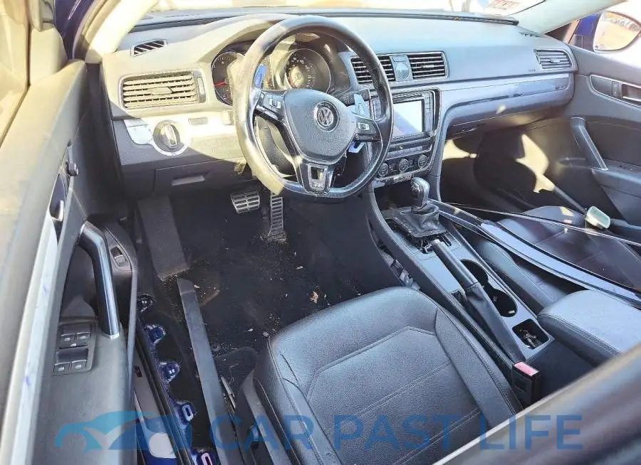 1VWDT7A32HC020199# 8