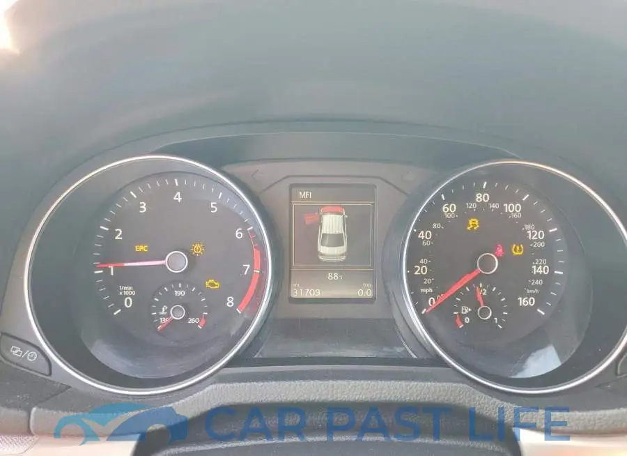 1VWLA7A33KC002660# 9