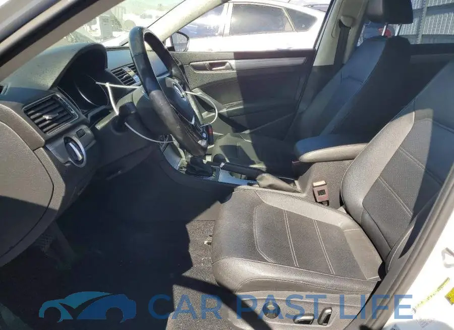 1VWLA7A33KC002660# 7