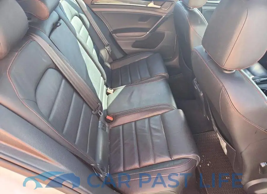 3VW547AU7HM040926# 10