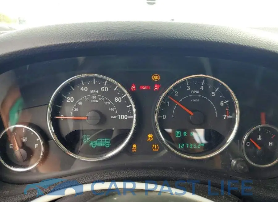 1C4HJWEG4JL925115# 9