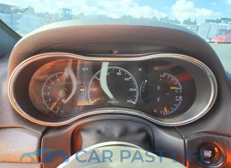 1C4RJFAG1JC467530# 9
