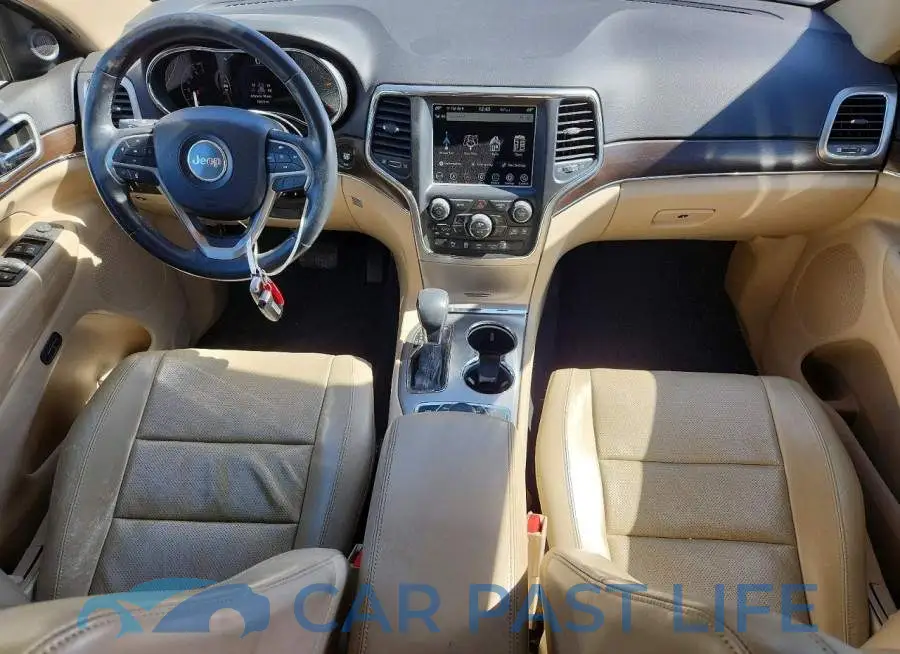 1C4RJFBG6JC217960# 8