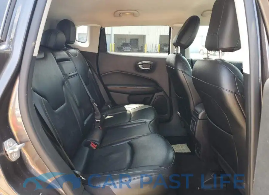 3C4NJDCB8LT146242# 11