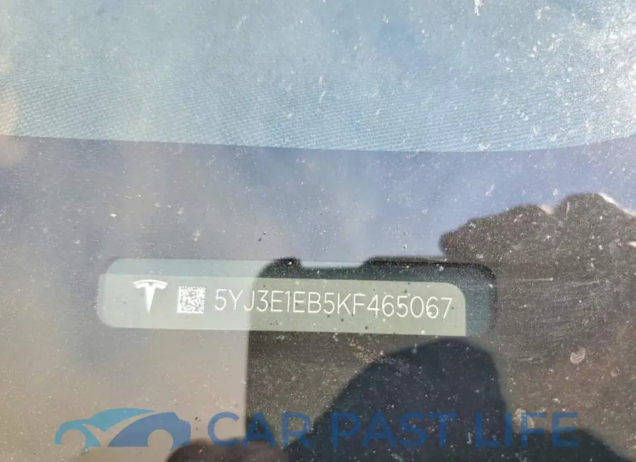 5YJ3E1EB5KF465067# 13