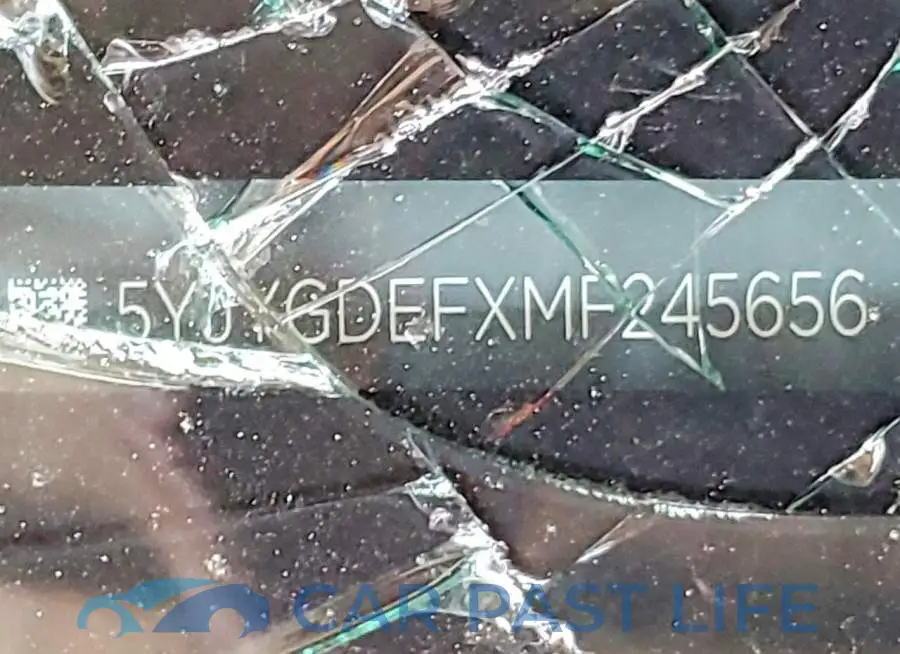 5YJYGDEFXMF245656# 12
