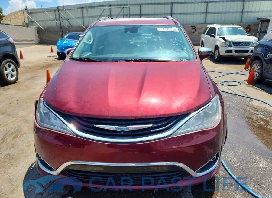 2C4RC1N75JR164300# 5