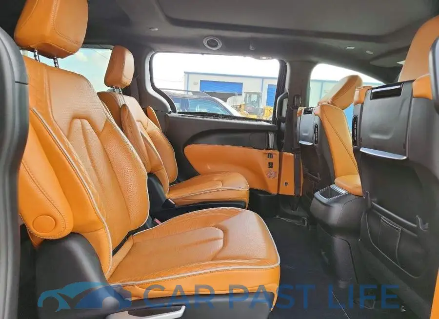 2C4RC1PG7PR501040# 11