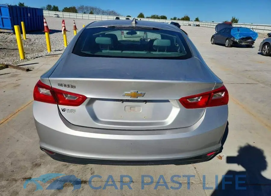 1G1ZB5ST2HF163692# 6