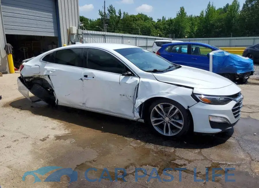 1G1ZD5ST6MF076933# 4
