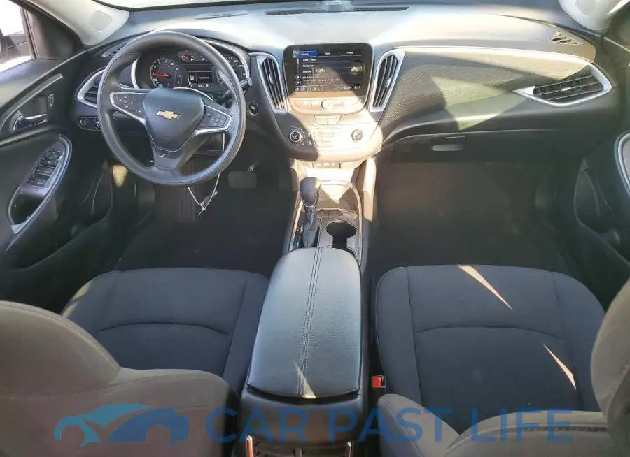 1G1ZD5ST6RF203087# 8