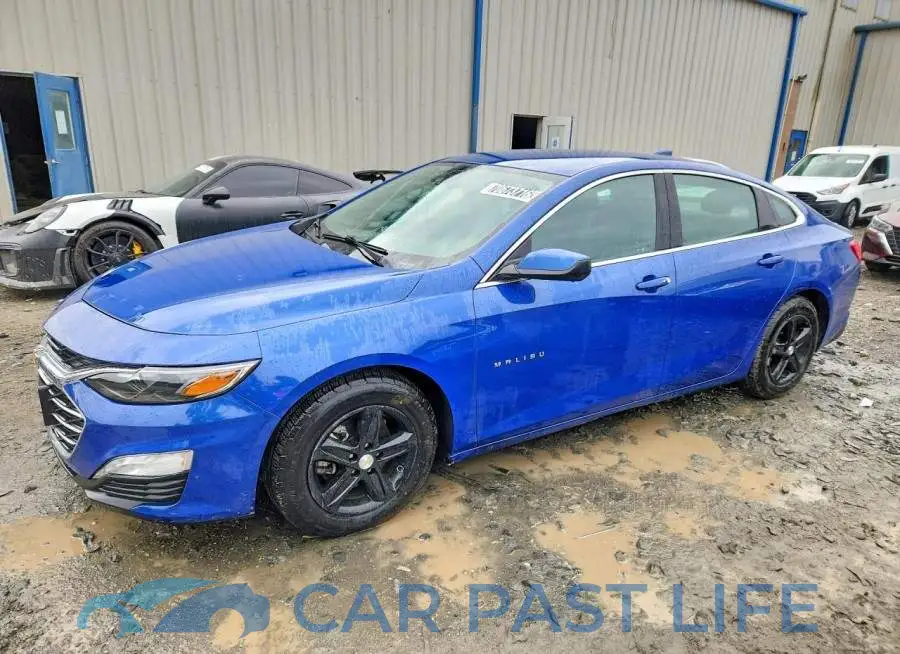 1G1ZD5ST8PF218882# 1
