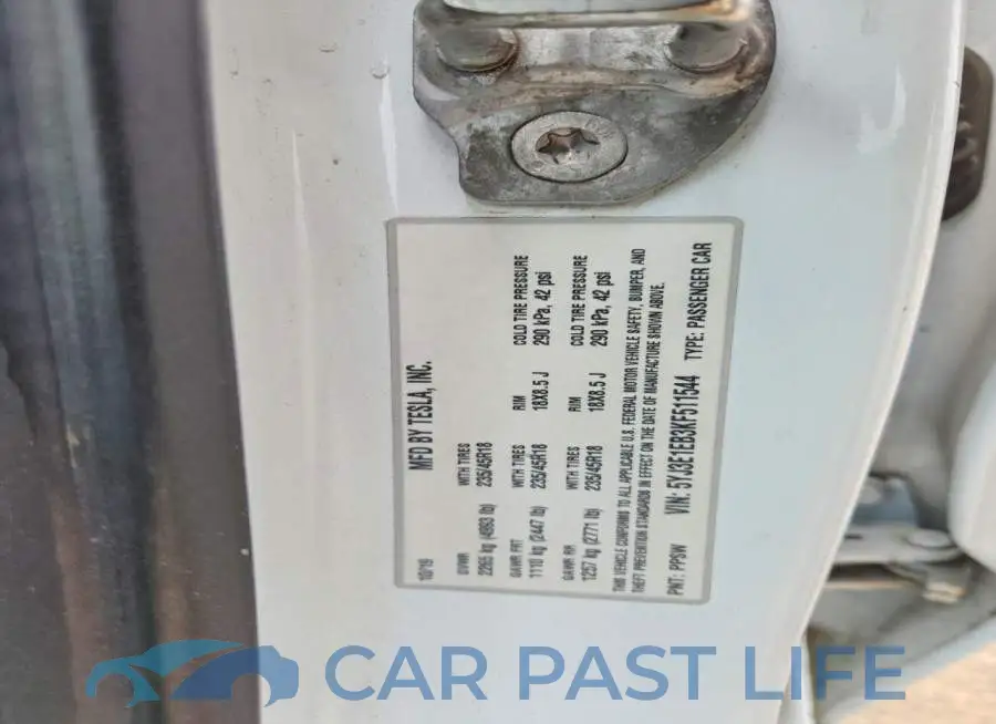 5YJ3E1EB3KF511544# 12