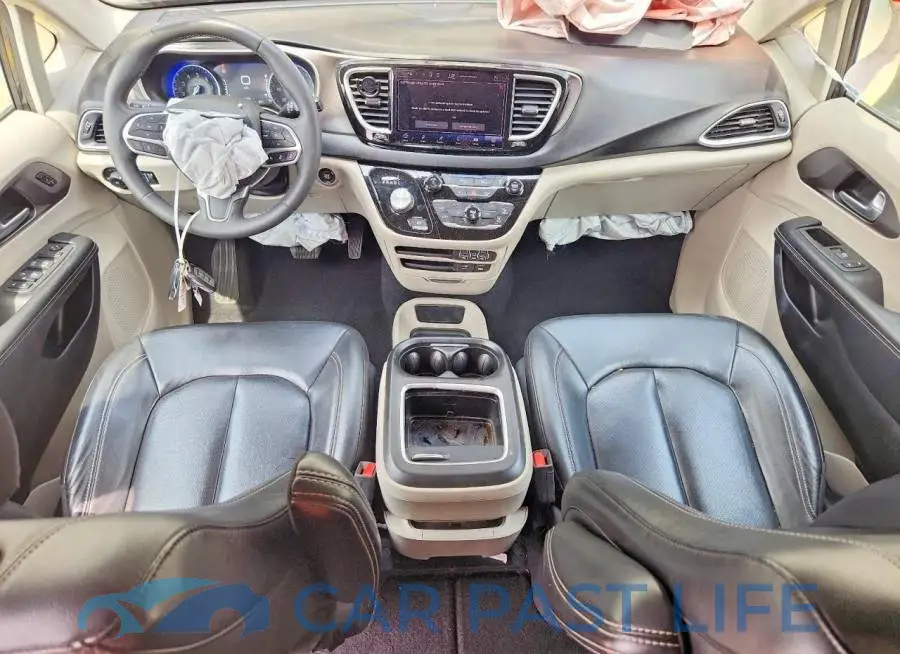 2C4RC1BG9NR128734# 8