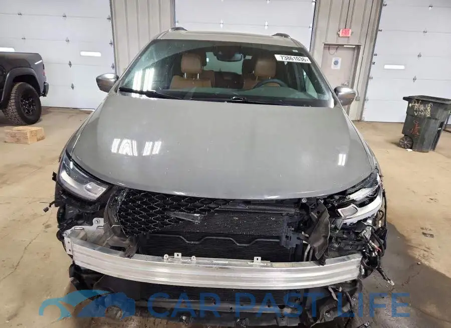 2C4RC3PG9NR187528# 5