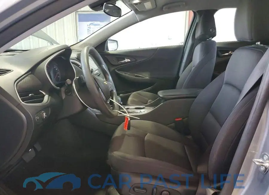 1G1ZD5ST5RF132559# 7