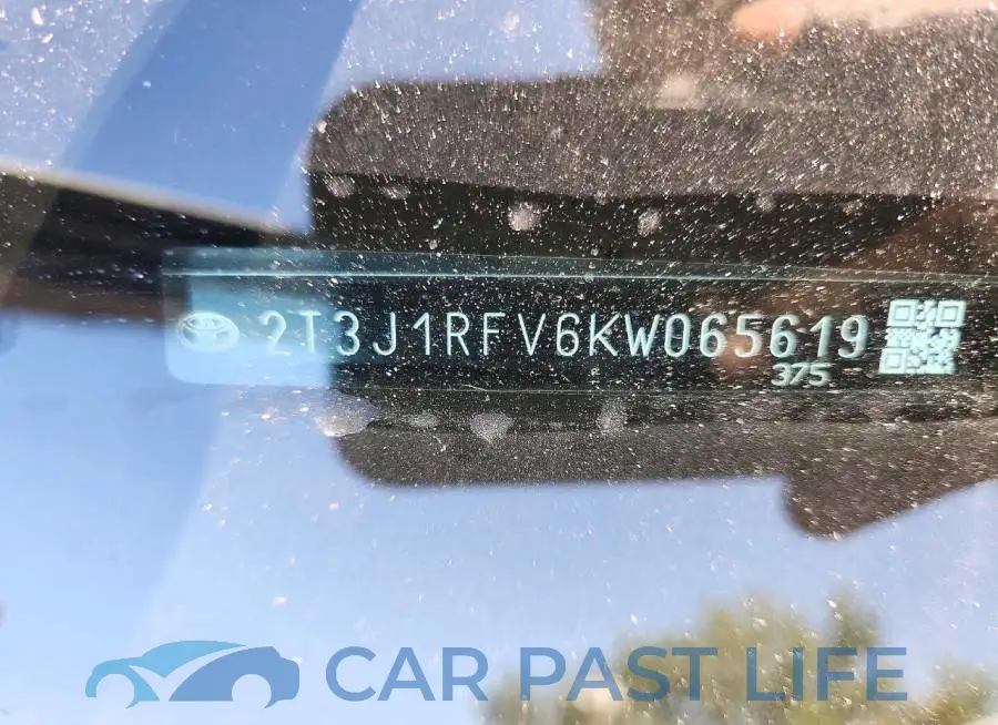 2T3J1RFV6KW065619# 14
