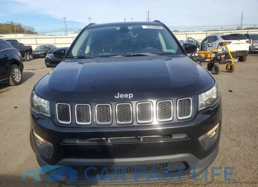 3C4NJDBB6JT366820# 5