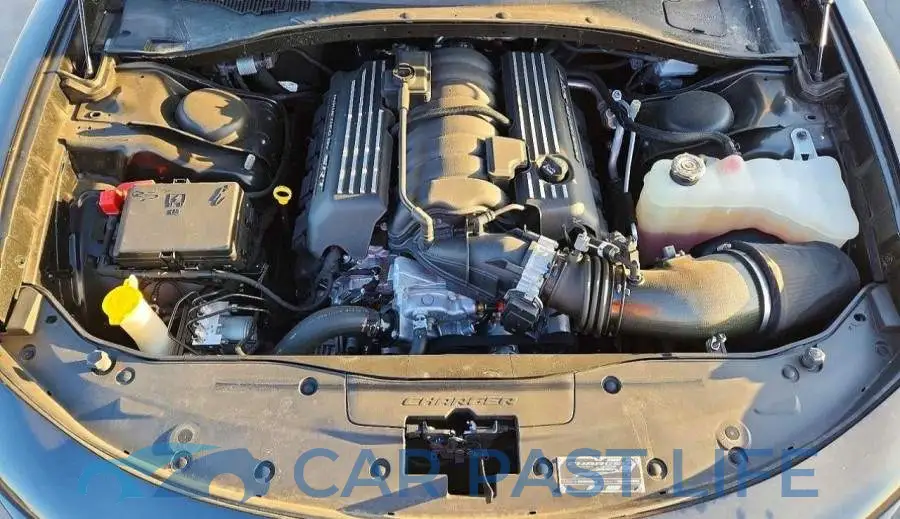 2C3CDXGJ3PH678485# 11