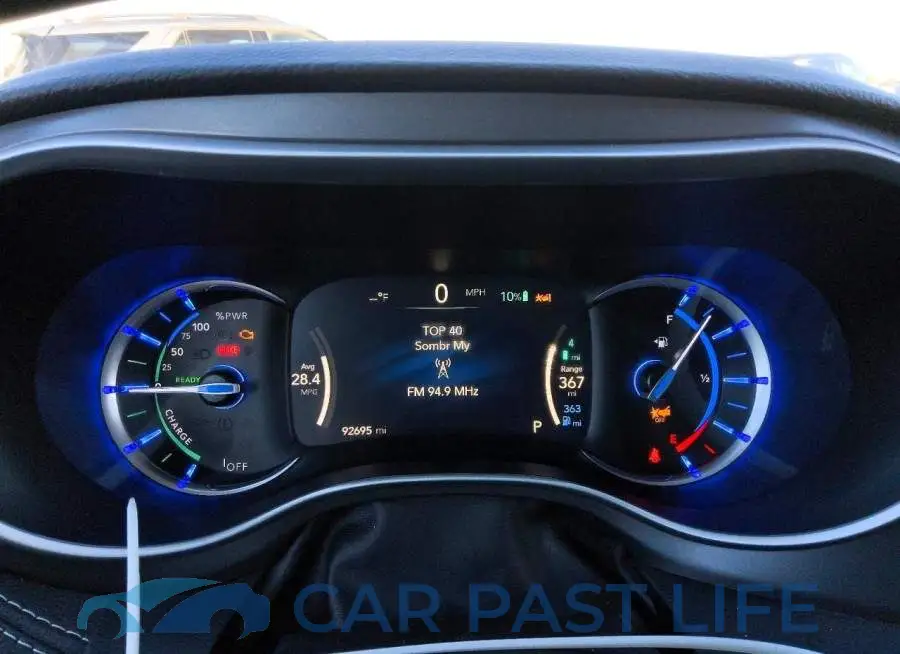 2C4RC1L70NR184172# 9