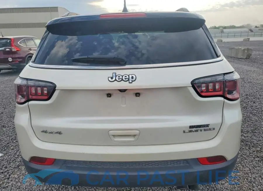 3C4NJDCB2JT264929# 6