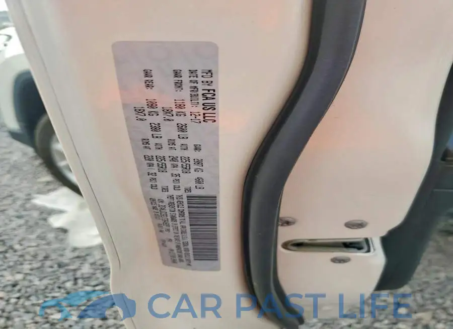 3C4NJDCB2JT264929# 13