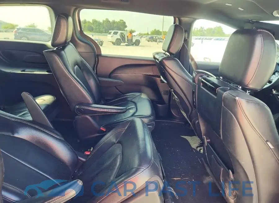 2C4RC1L77NR180071# 11