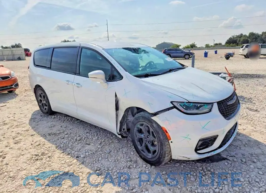 2C4RC1L77NR180071# 4